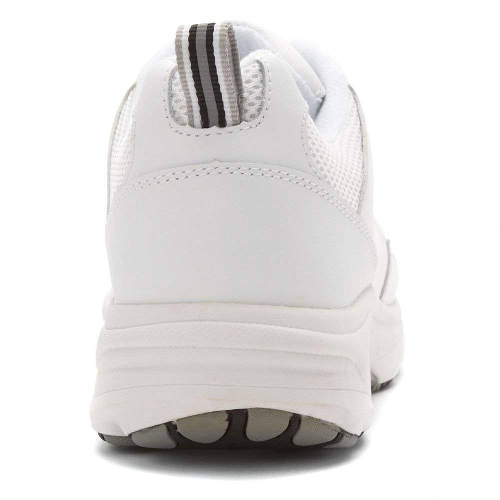 White Men&s Lightning II V 7.5 Shoes D837