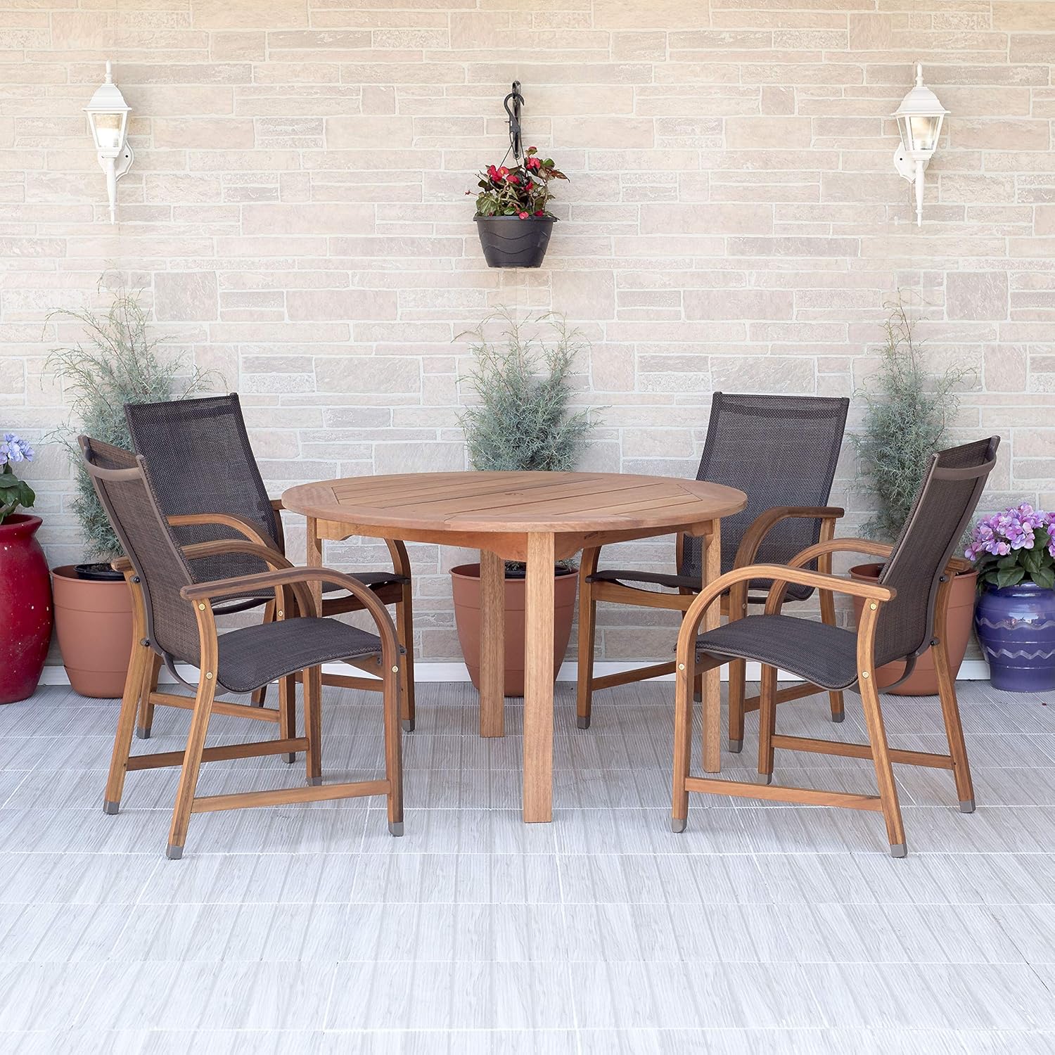5-Piece Eucalyptus Round Dining Set B662811
