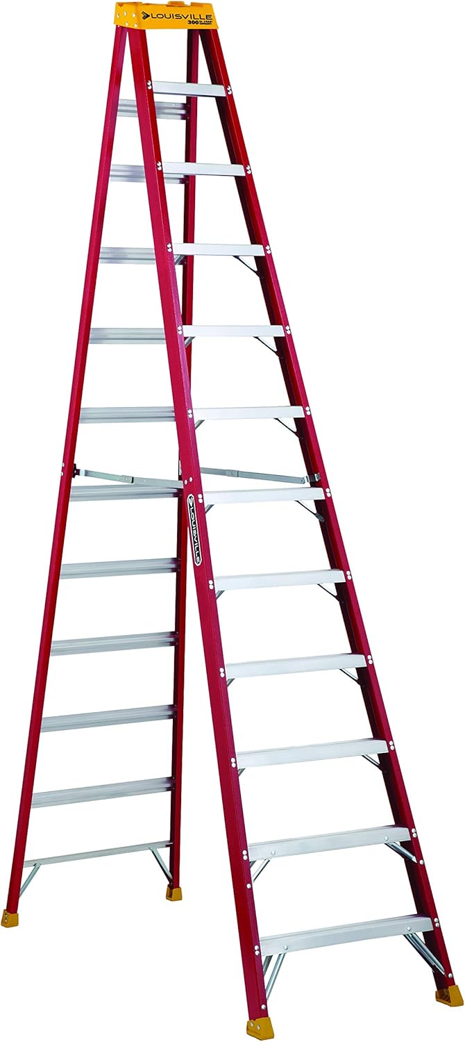 Fiberglass Stepladder, 300-Pound Capacity Y950104