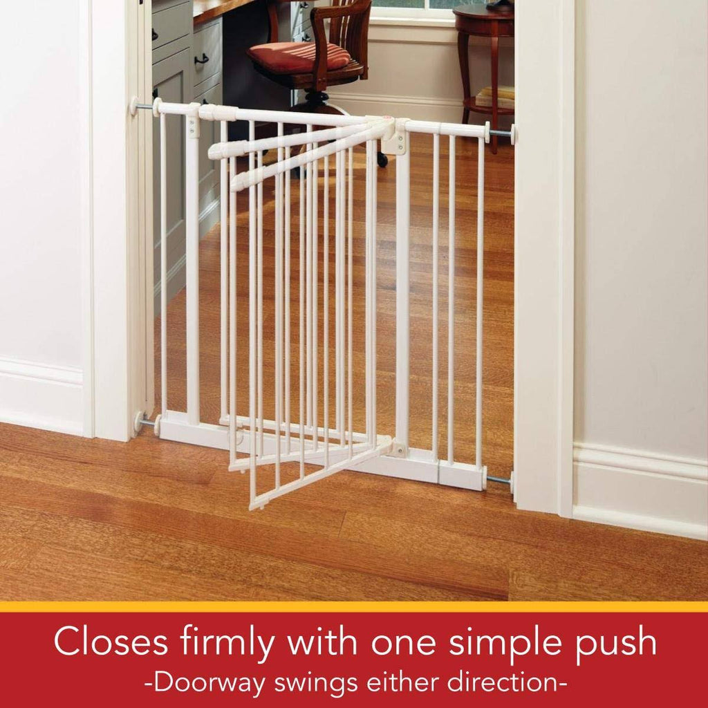 Easy-Close 28-38.5x22 Child or Pet Safety Gate + 10.5x22 Gate Extension D686085