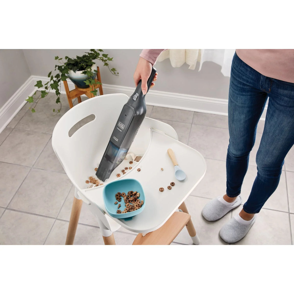 Black Cordless Slim Handheld Vacuum O770895