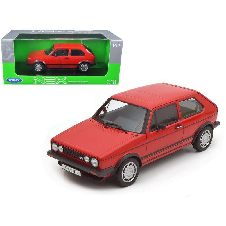 Red 1/18 Diecast Model Car E6134