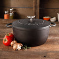 Cast Iron 5-Quart Pre-Seasoned Dutch Oven with Lid H672
