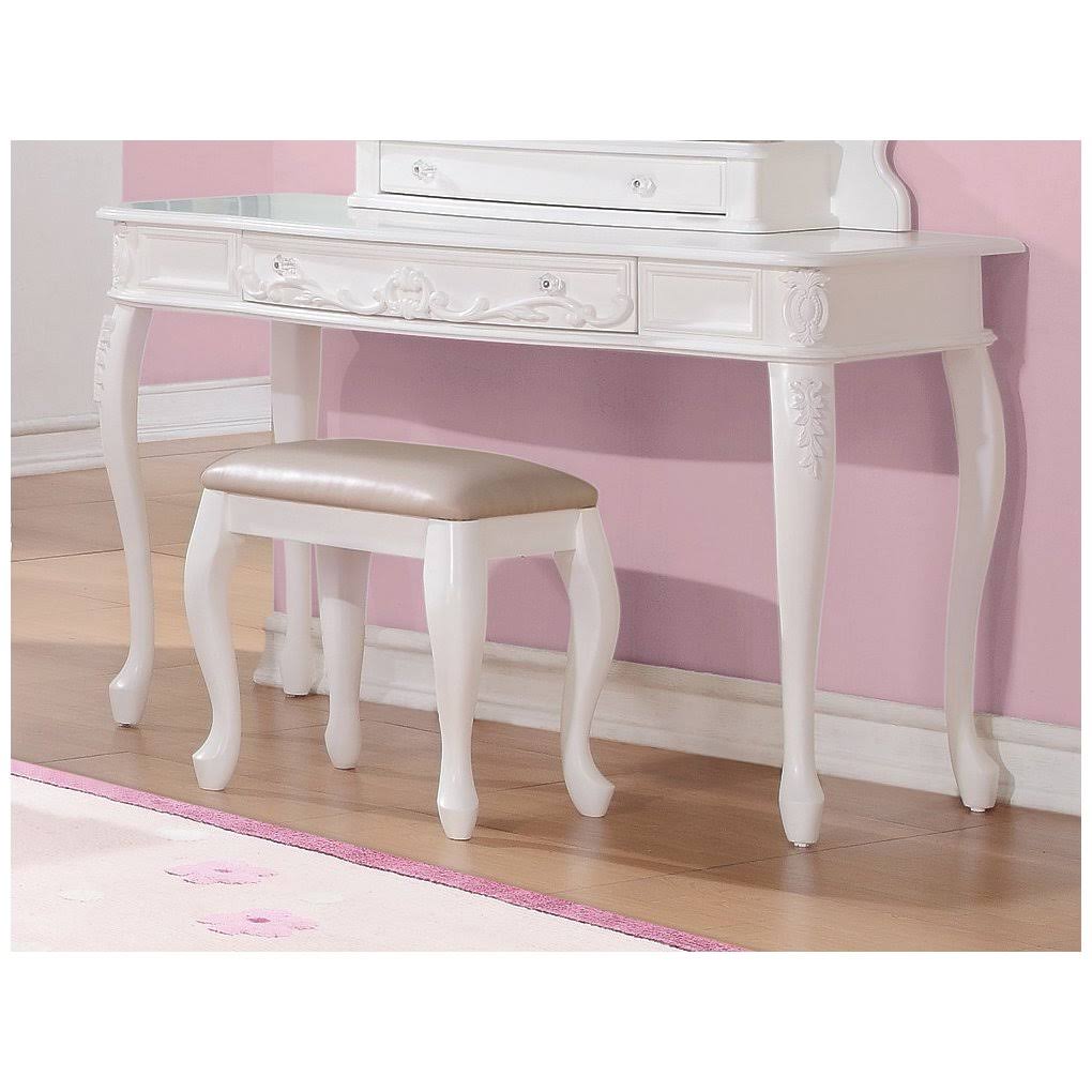 White Vanity Desk C635