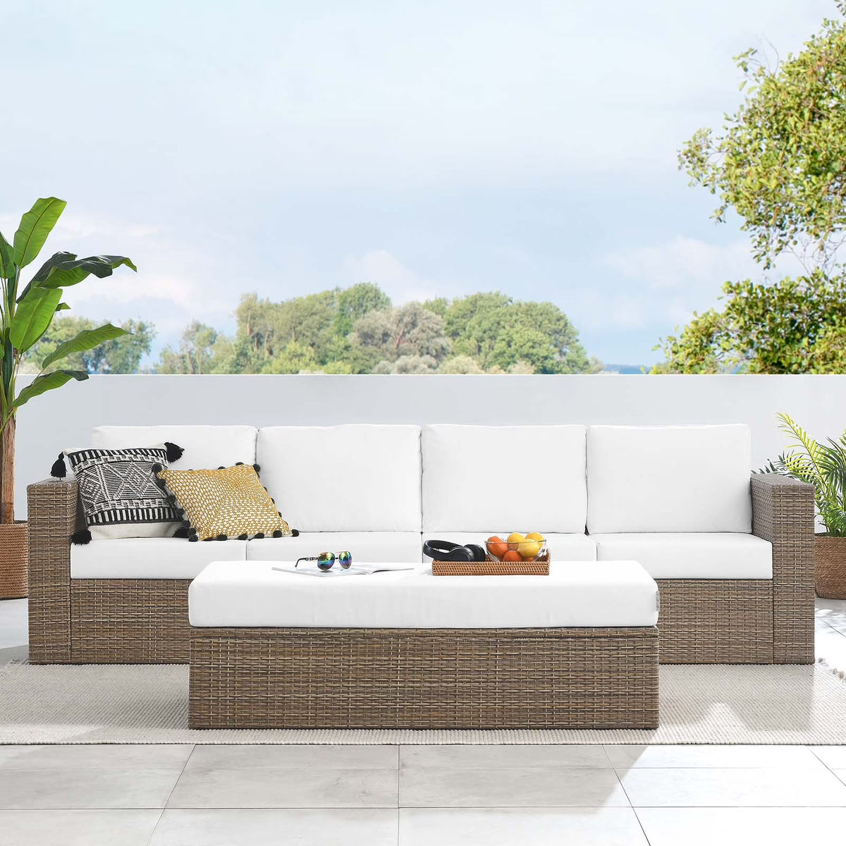 Outdoor Patio Sectional Sofa and Ottoman Set D69105