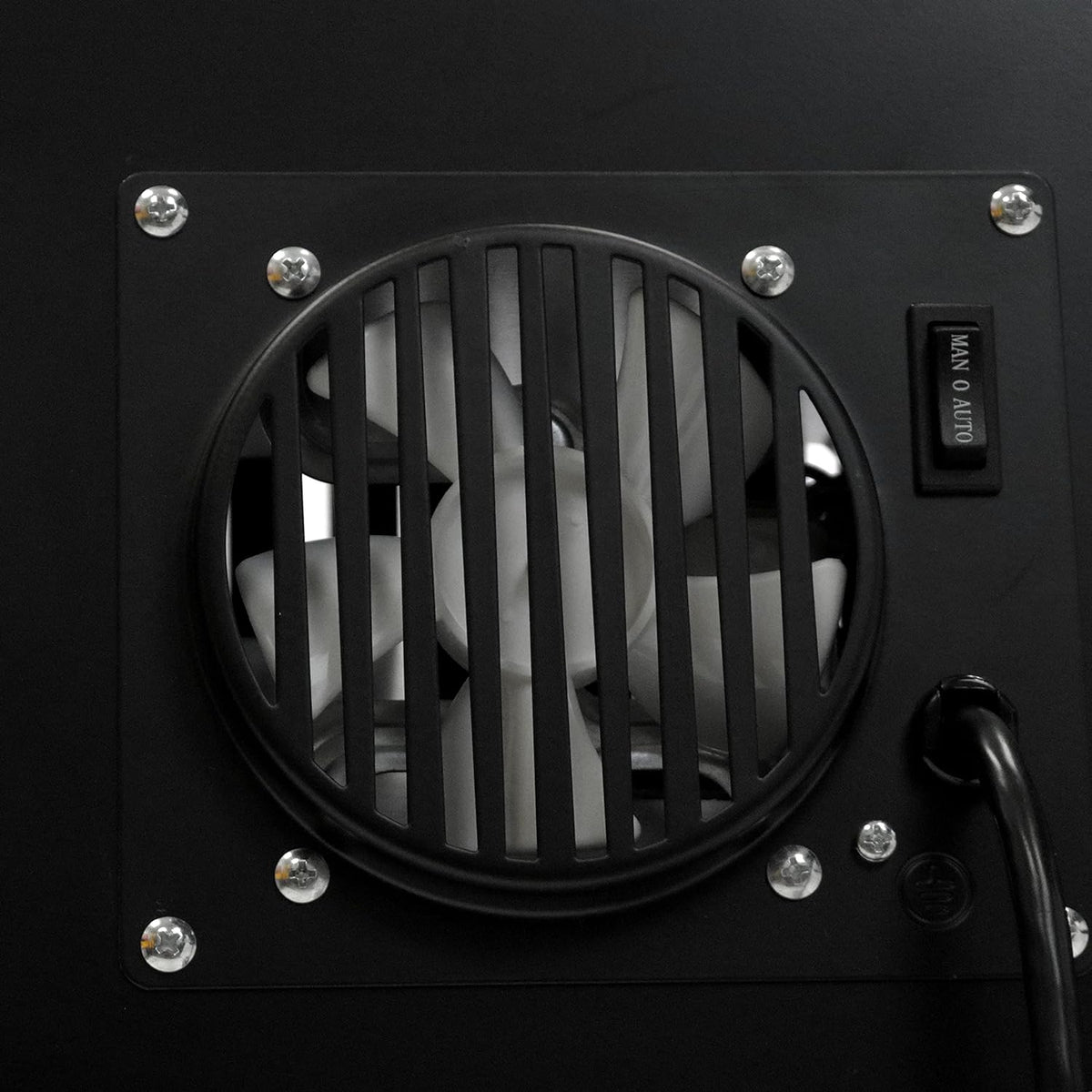 Black Wall Mount Space Heater with Built-in Thermostat S8199