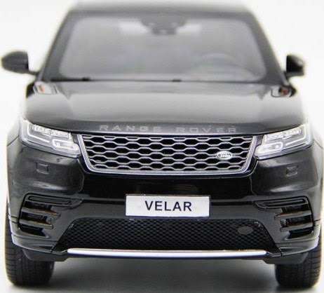 Black 1/18 Diecast Model Car G246