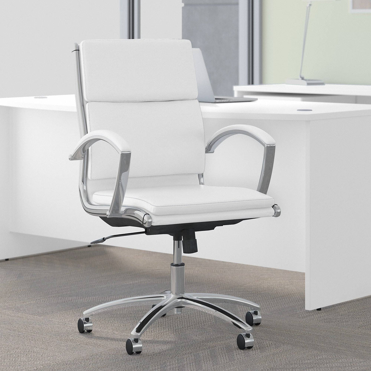 White Leather Executive Office Chair S331122