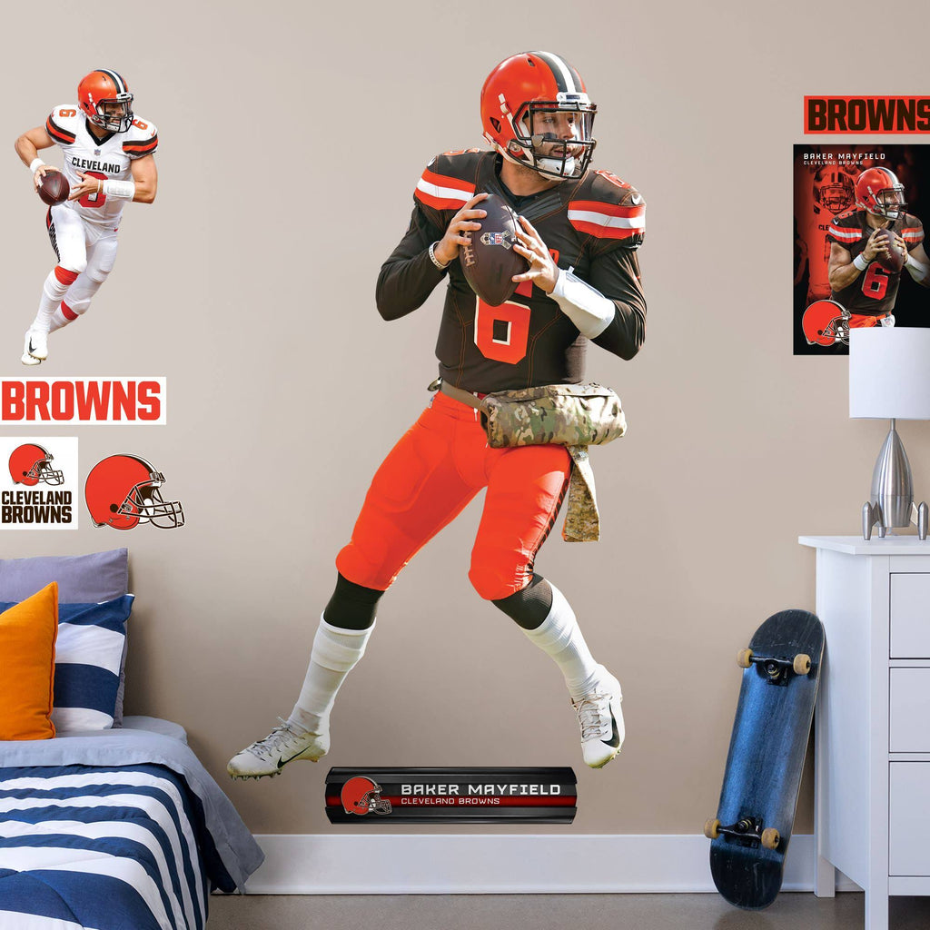 Officially Licensed NFL Removable Wall Decal Giant Athlete + 2 Wall Decals D7446