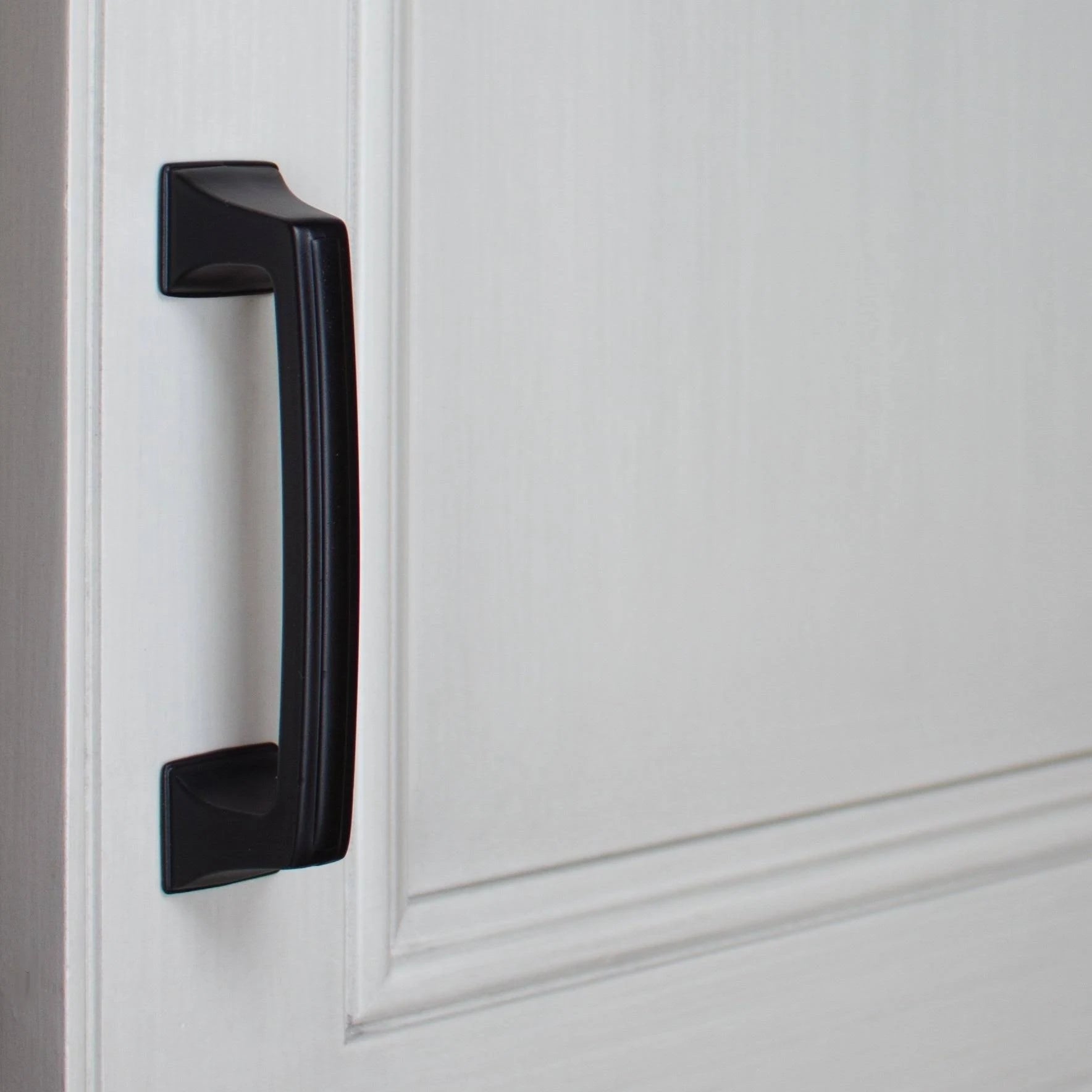 25-Pack 3-Inch Black Cabinet Pull L946921