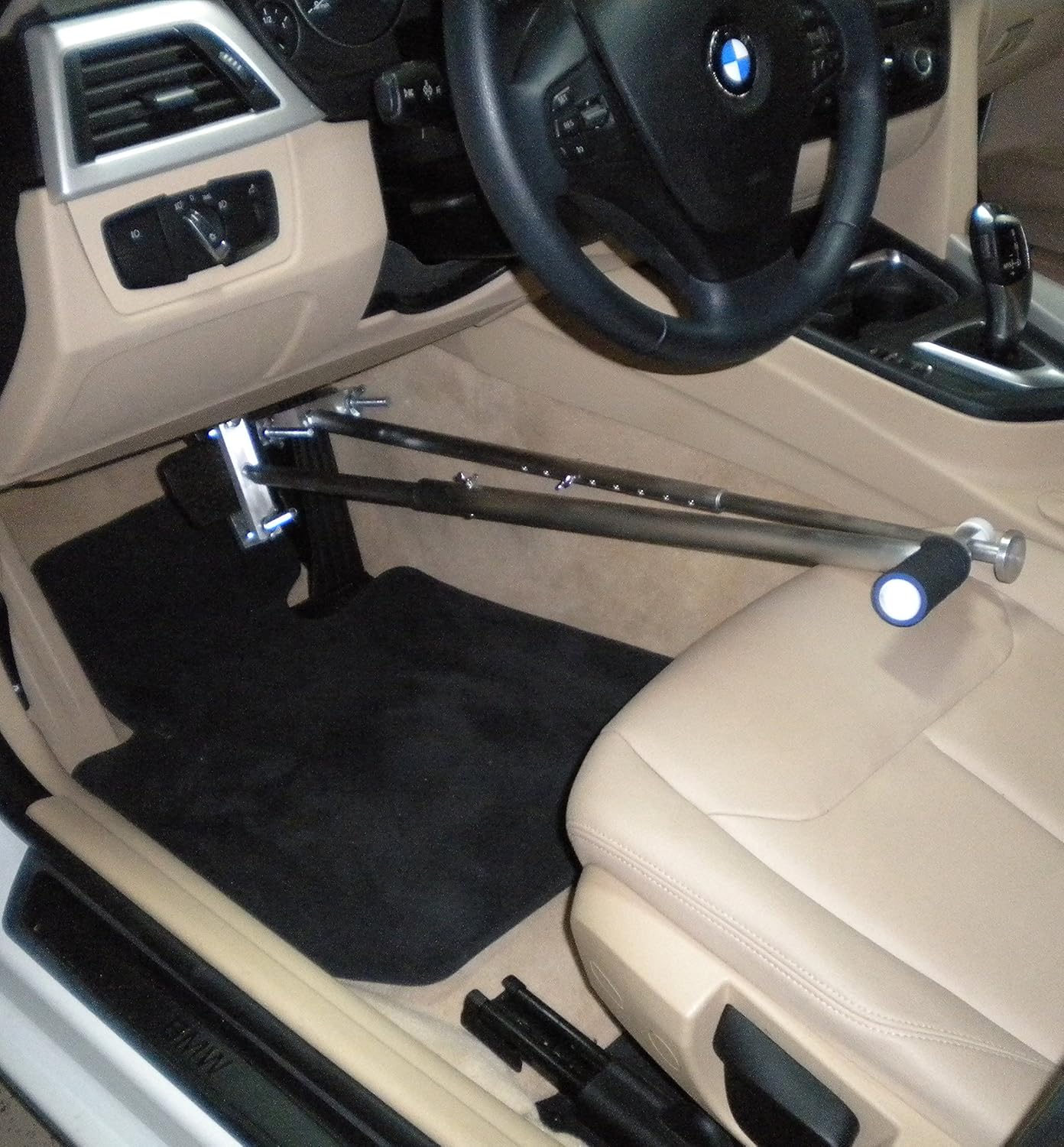 Portable Hand Controls for Vehicles W726076